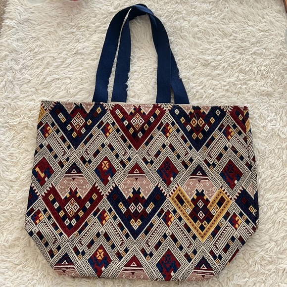 Canvas Pattern Tote Bag - Picture 6 of 10